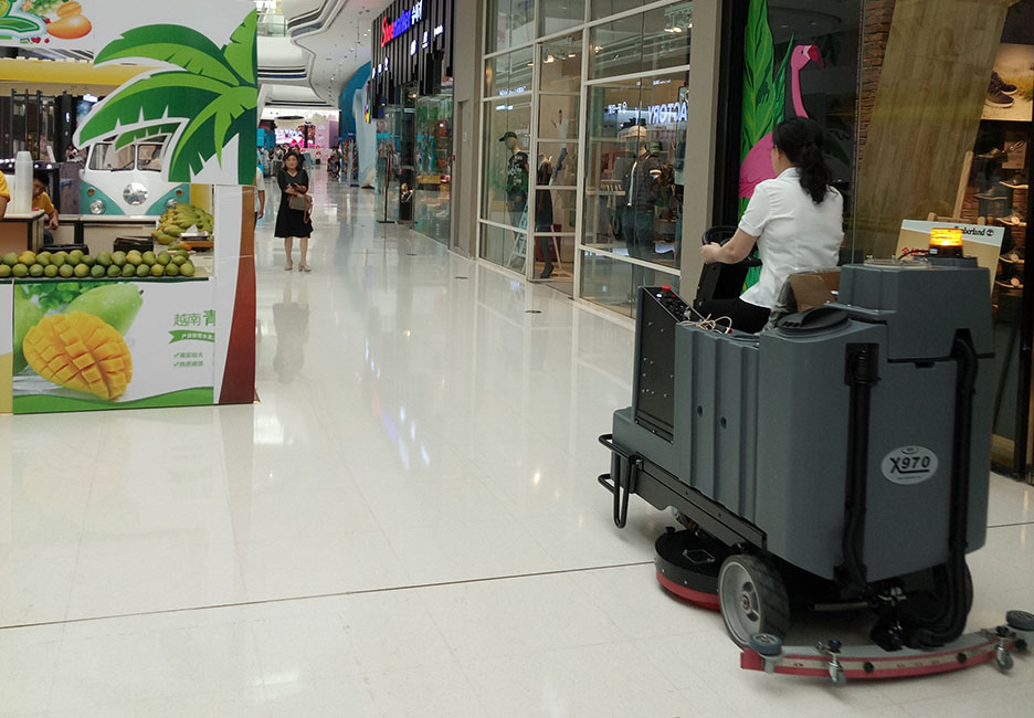 江西大型清潔設備多功能洗地機和電動<a href=http://m.binhaiguoji.com.cn target=_blank class=infotextkey>掃地車生產廠</a>